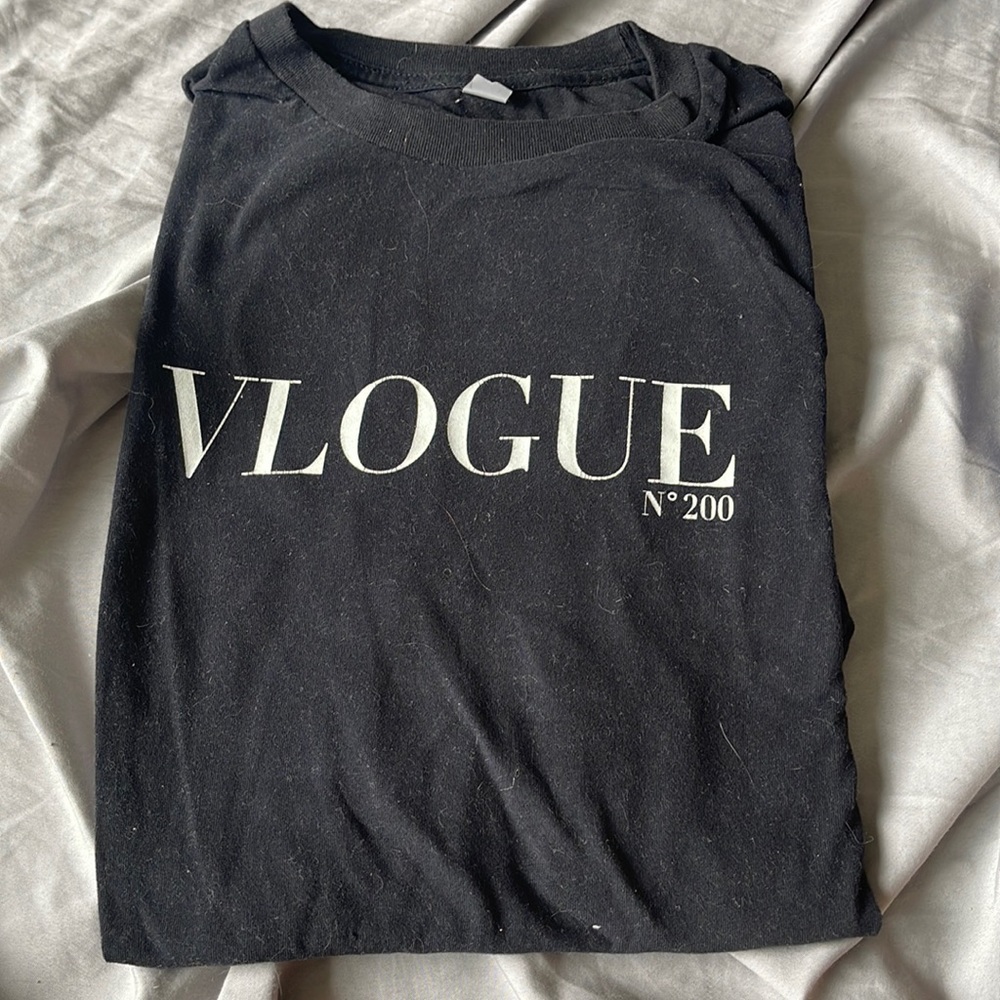 Vlogue 200 shirt